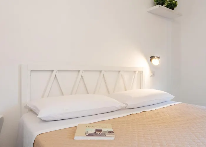 Konukevi Campidanese 3*