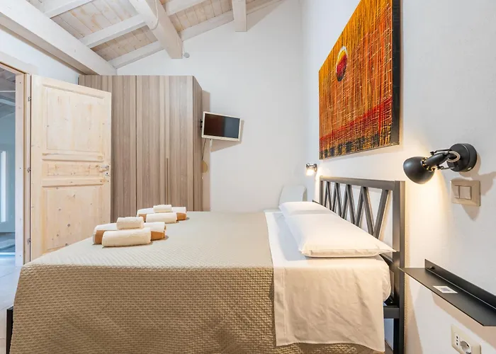 Konukevi Campidanese 3*